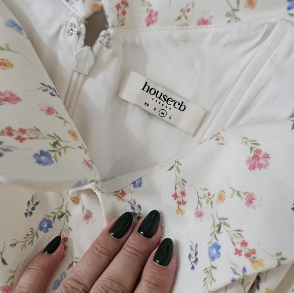 HOUSE OF CB Elida White Posy Print Corset Mini Dress Medium - Picture 4 of 10